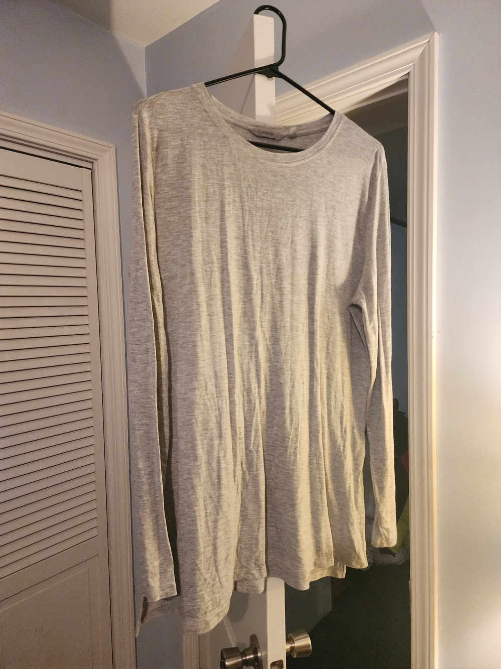 Athleta Men's Long Sleeve Crew in Light Gray